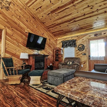Moonlight Woods Cabin. Beautiful & Relaxing. Villa Sevierville Bagian luar foto